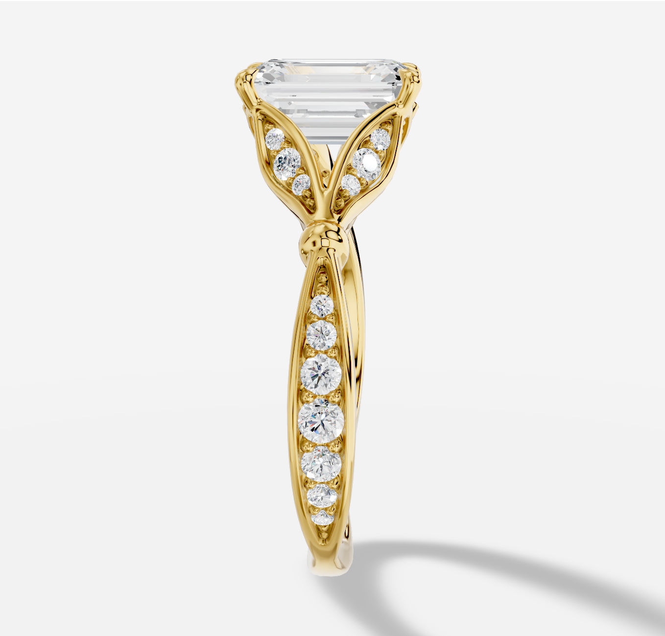 Emerald Cut Diamond Ring in 18K Yellow Gold - 图片 2