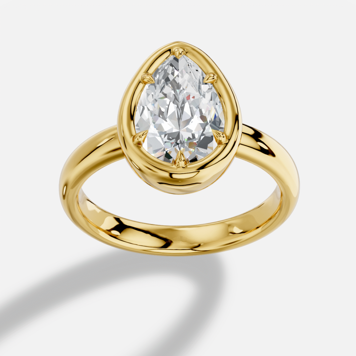 Pear Diamond Ring in 18K Yellow Gold