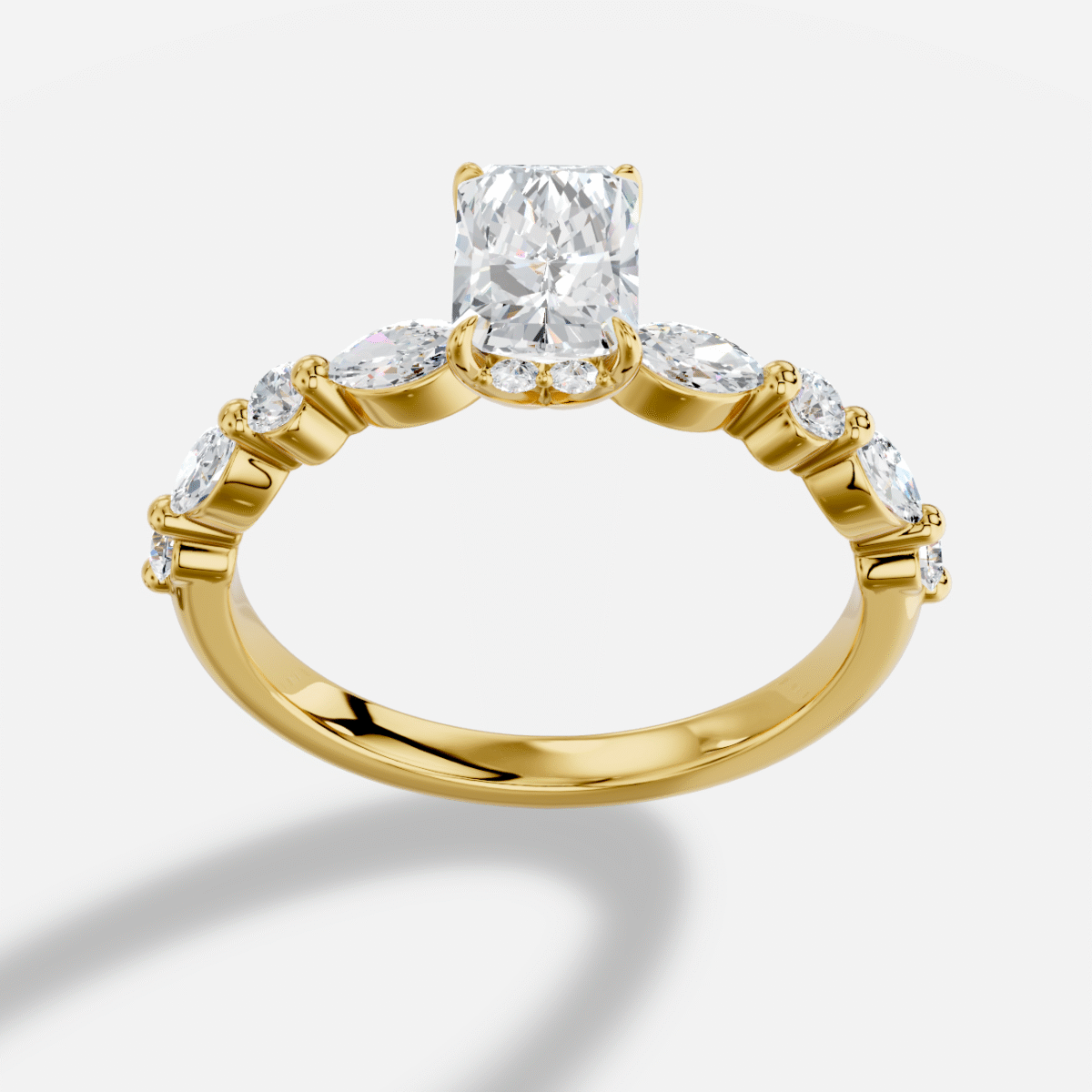 Radiant Diamond Ring in 18K Yellow Gold
