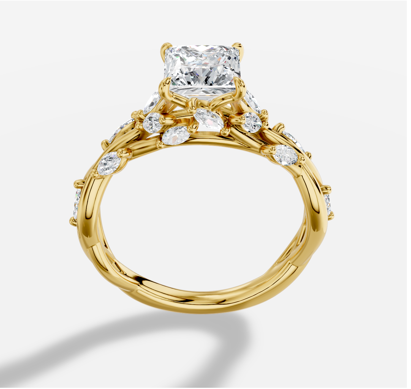 Princess Diamond Ring in 18K Yellow Gold
