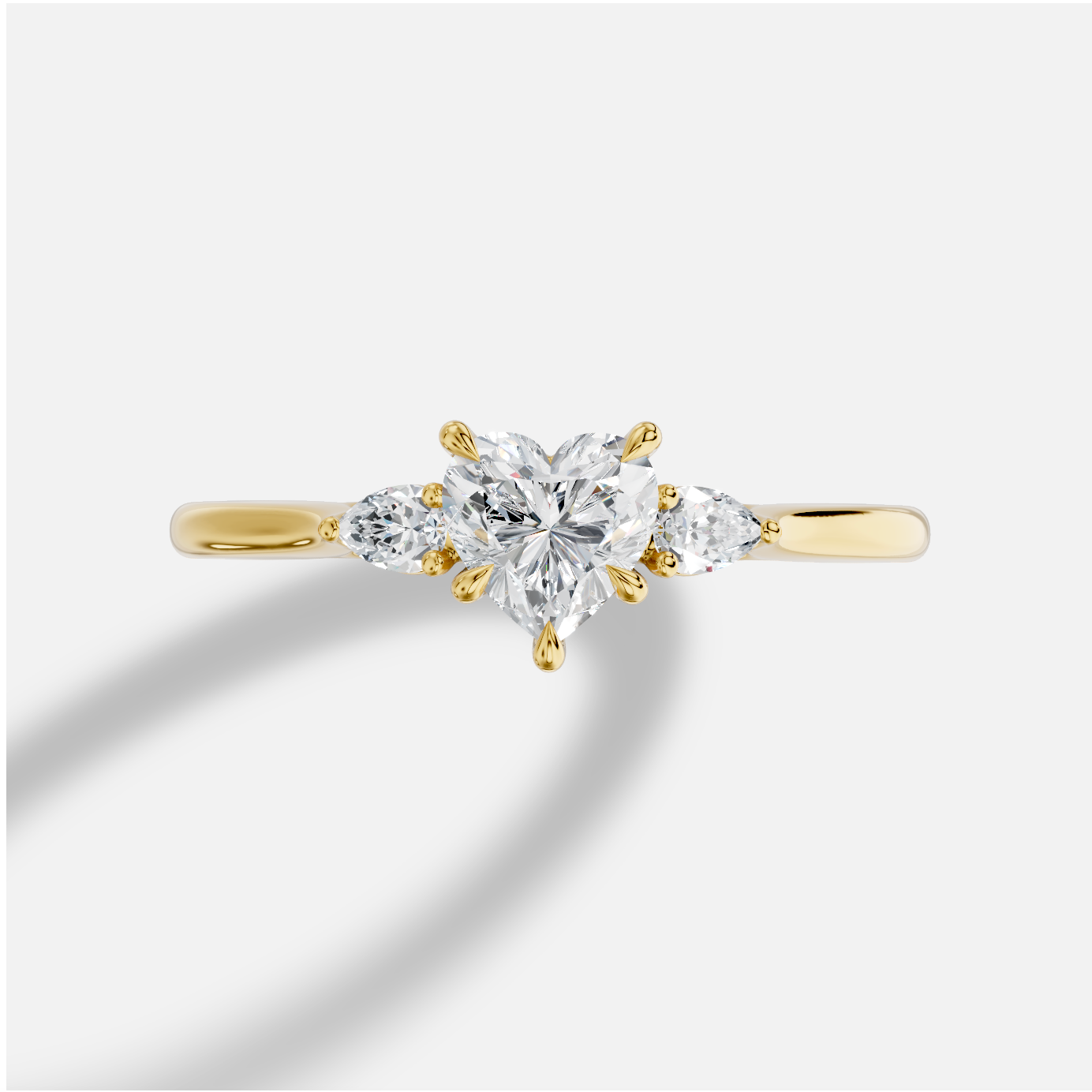 Heart Three Stones Diamond Ring in 18K Yellow Gold - 图片 3